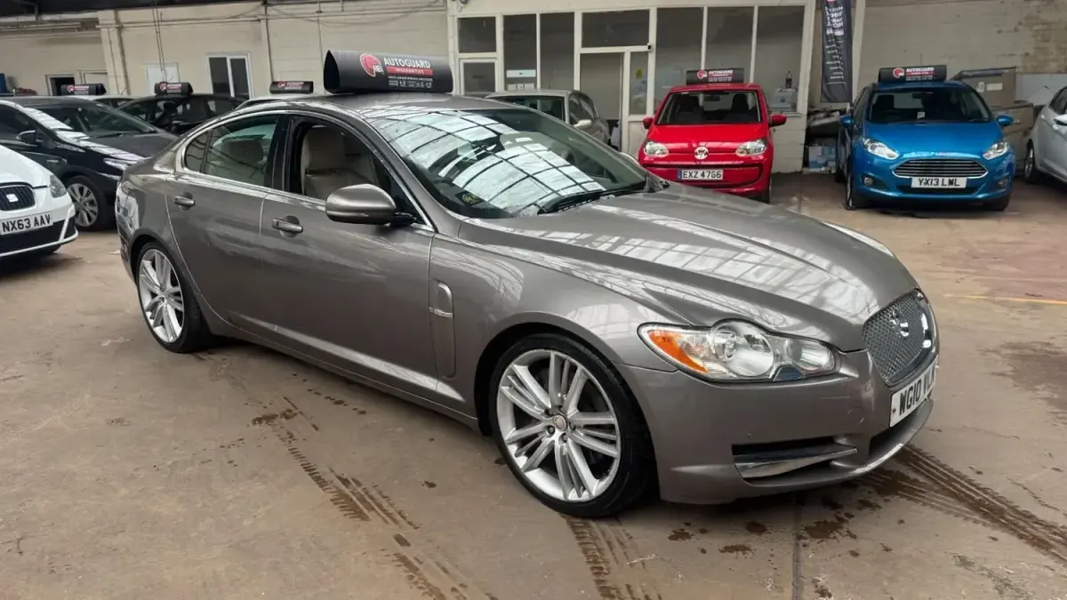 Second-hand Jaguar XF Portfolio 2010 Gri Berlinǎ