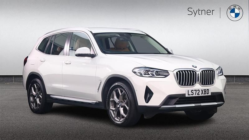 White Used 2022 BMW X3 xLine SUV | £32,750 (Good price) - Image 1/4