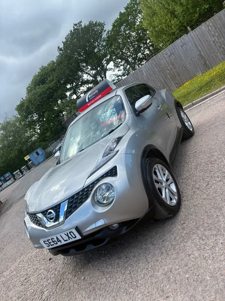 Used Nissan Juke Acenta Premium 115 HP (84 kW) 2015 Silver SUV