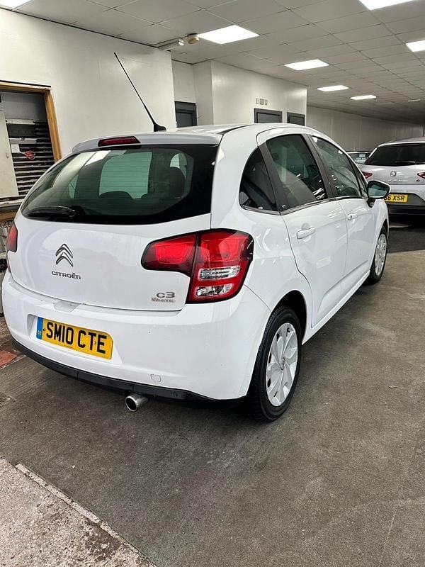 Used Citroën C3 2010 White Hatchback