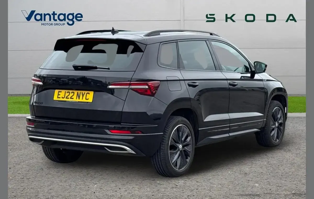 Used Skoda Karoq SportLine 150 HP (110 kW) 2022 Black magic pearl effect SUV