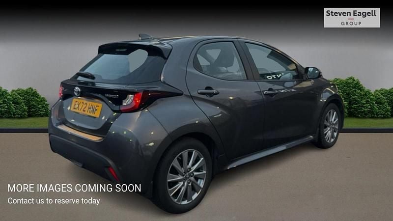 Used Toyota Yaris Hybrid 116 HP (85 kW) 2022 Grey Hatchback