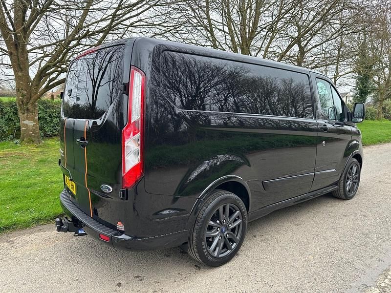 Used Ford Transit Custom Sport 170 HP (125 kW) 2023 Black