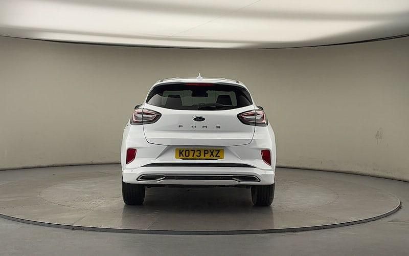 Used Ford Puma ST-Line 155 HP (114 kW) 2023 Frozen white Hatchback
