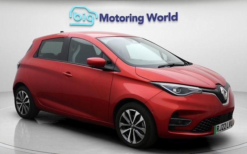 Used 2022 Renault Rapid GT-Line Hatchback | £10,000 (Fair price) - Image 1/4