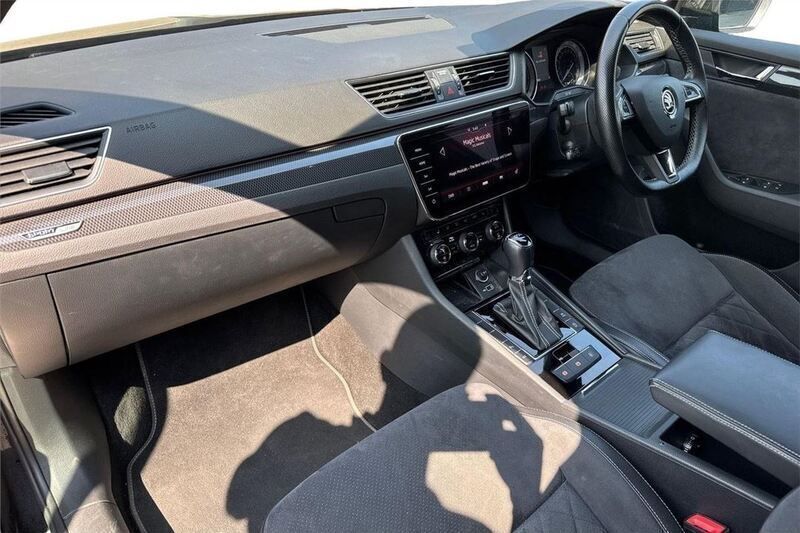 Image 2/4