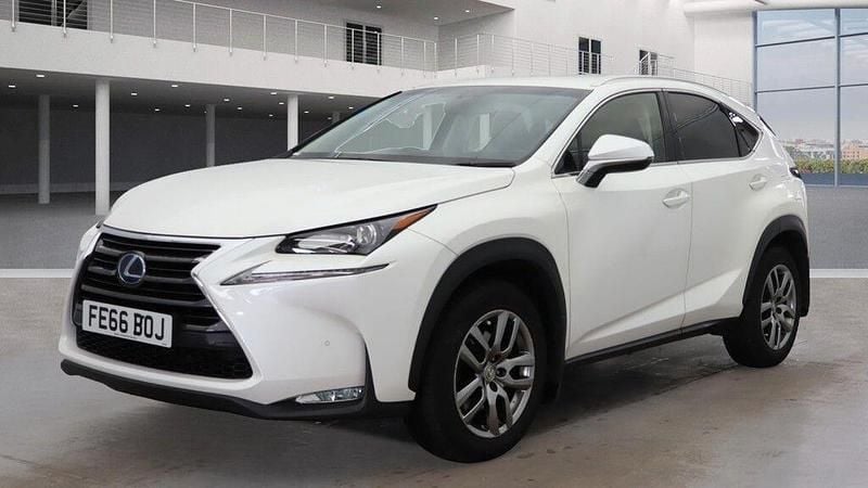 White Used 2016 Lexus NX300h Luxury Line SUV | £16,730 (Fair price) - Image 1/4