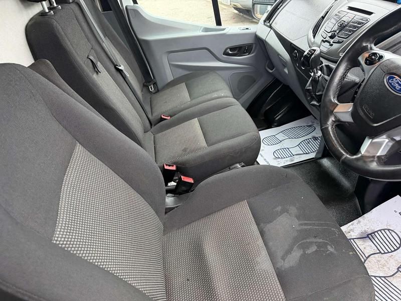 Used Ford Transit 130 HP (95 kW) 2018 White Van