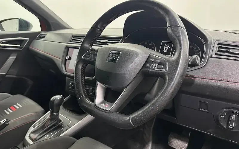 Used Seat Arona FR 116 HP (85 kW) 2019 Orange SUV