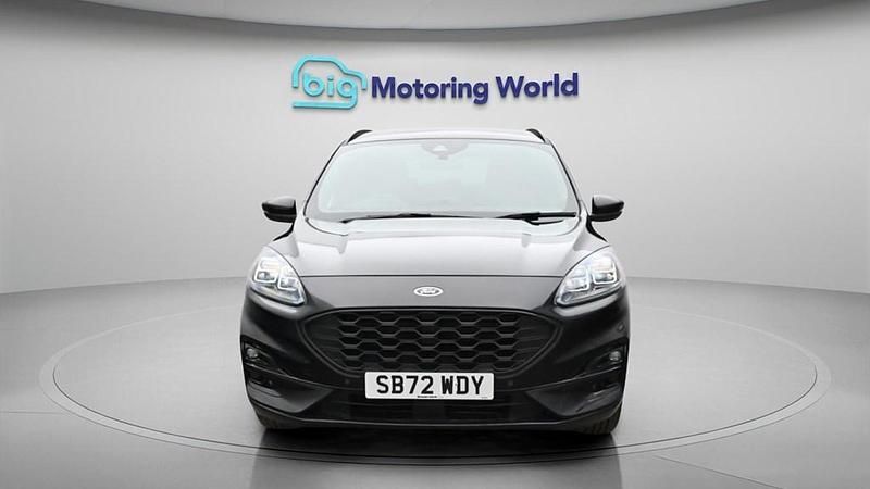 Used Ford Kuga ST-Line 150 HP (110 kW) 2023 Black SUV