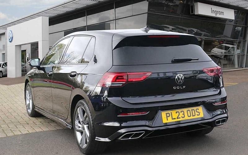 Used VW Golf VIII R-line 131 HP (96 kW) 2023 Black Hatchback