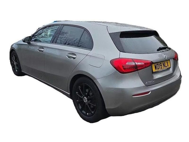 Used Mercedes A180 SE 116 HP (85 kW) 2019 Silver Hatchback