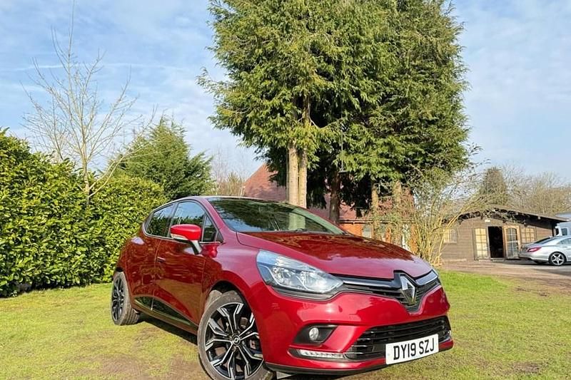 Red Used 2019 Renault Clio IV Iconic Hatchback | £7,250 (Fair price) - Image 1/1