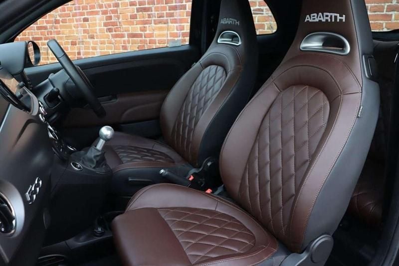 Used Abarth 595 Turismo 165 HP (121 kW) 2023 Black Hatchback