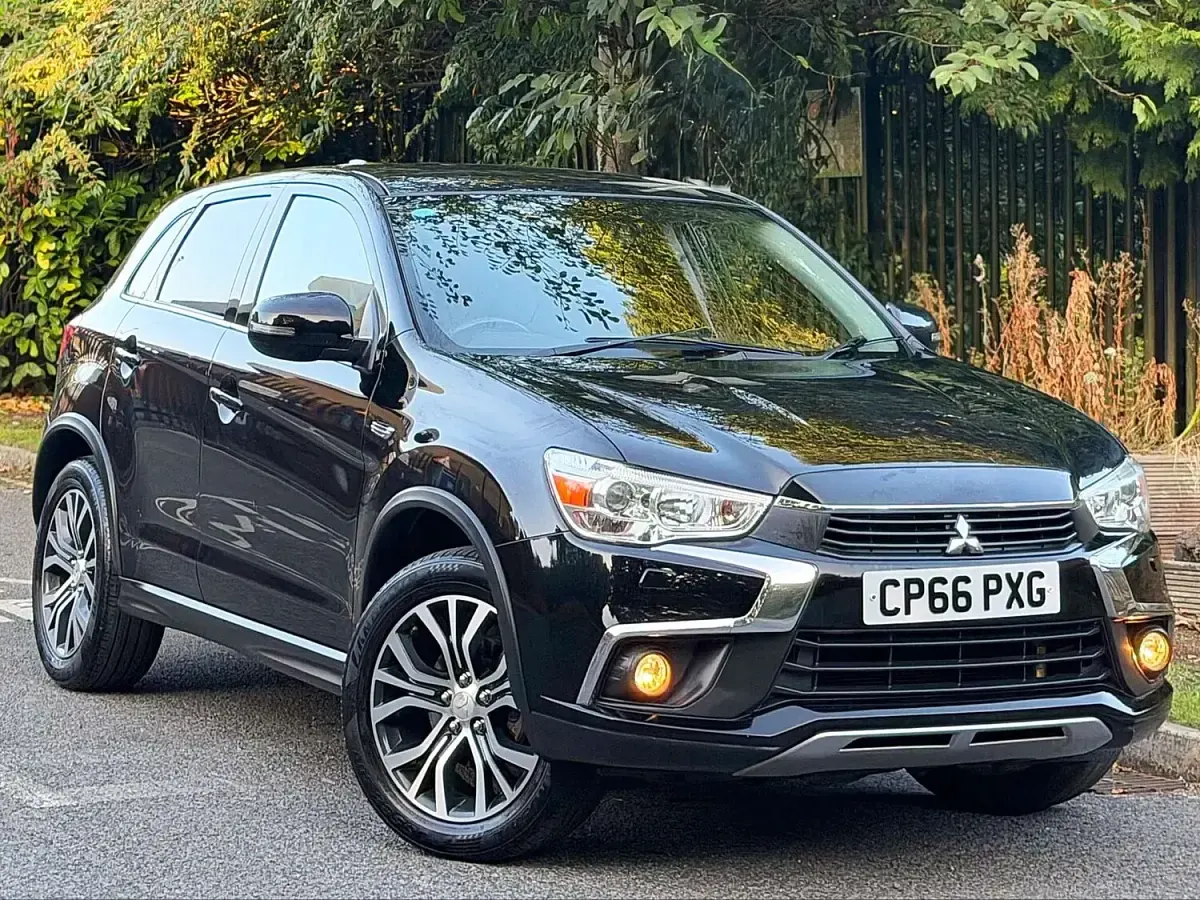 Used Mitsubishi ASX 117 HP (86 kW) 2016 Black SUV