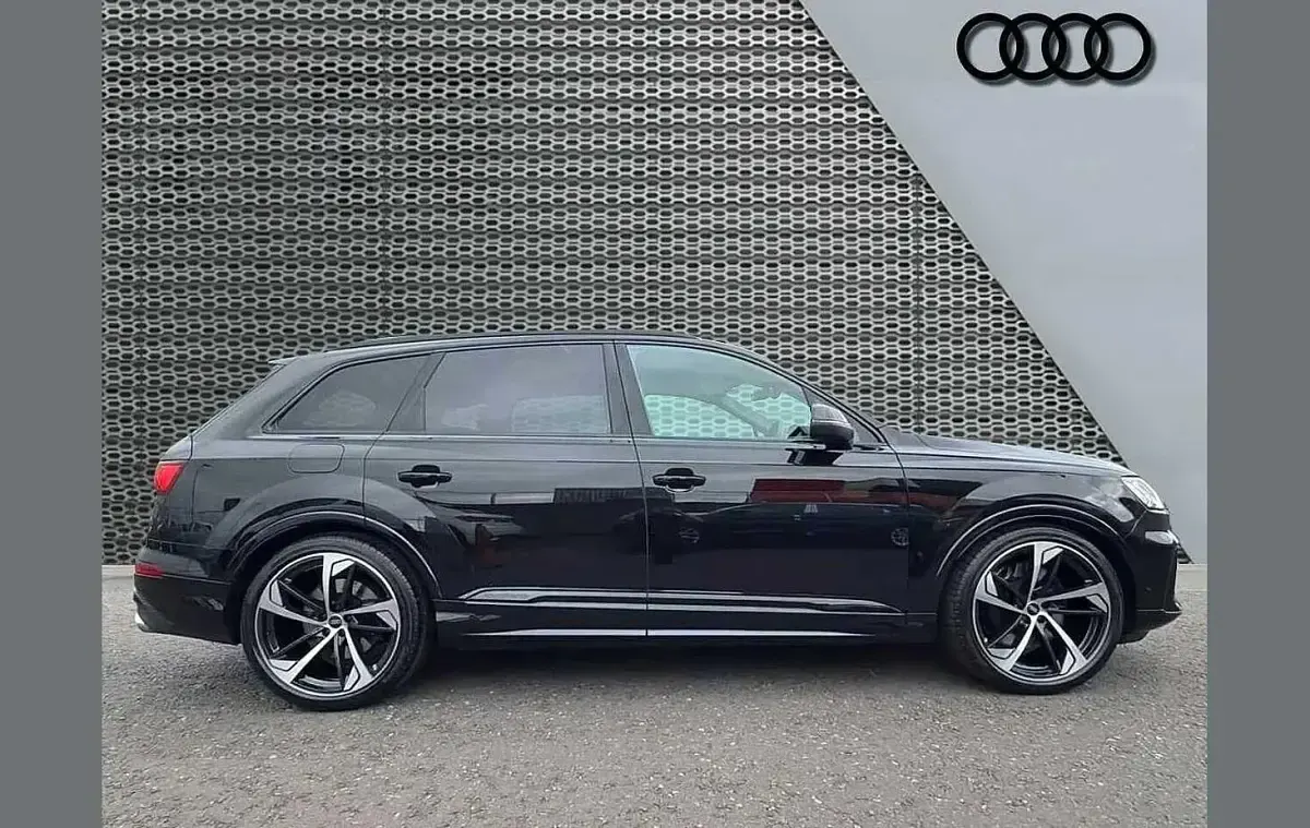 Used Audi SQ7 Black Edition 507 HP (372 kW) 2023 Black SUV