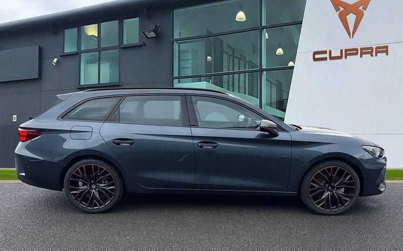 New Cupra Leon 150 HP (110 kW) 2025 Hatchback