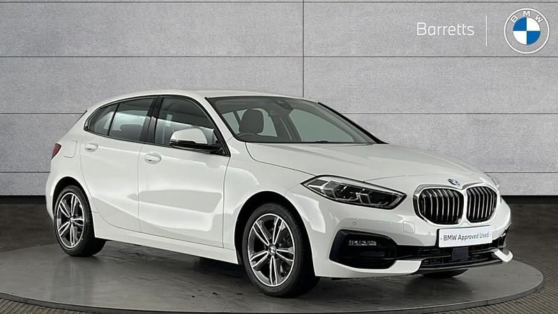 White Used 2020 BMW 118 Sport Line Hatchback | £15,790 (Good price) - Image 1/4