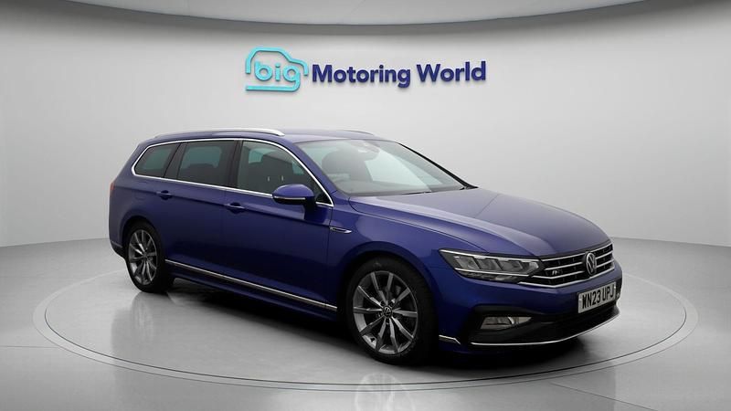 Blue Used 2023 VW Passat R-line Estate | £21,300 (Fair price) - Image 1/4