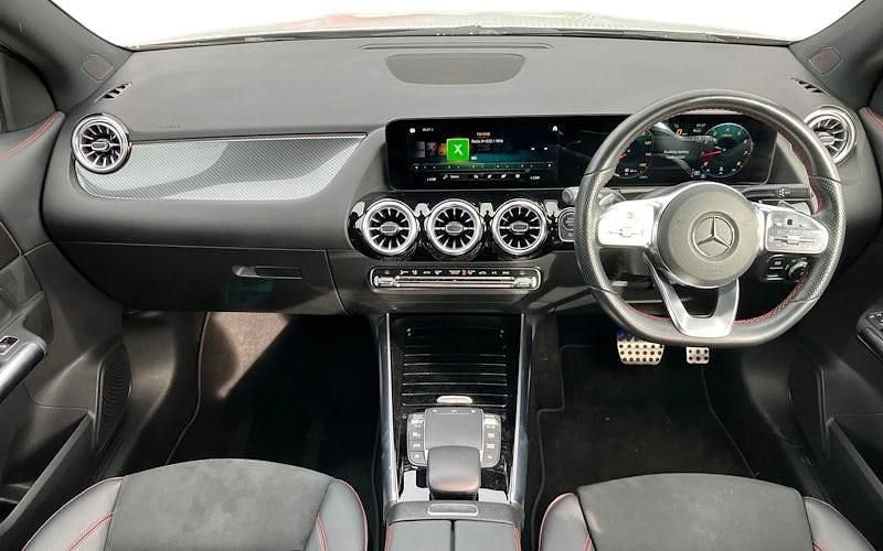 Used Mercedes GLA180 AMG Line Premium 136 HP (100 kW) 2022 Silver SUV