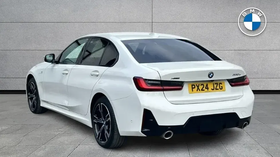 Used BMW 330 M Sport 288 HP (211 kW) 2024 White