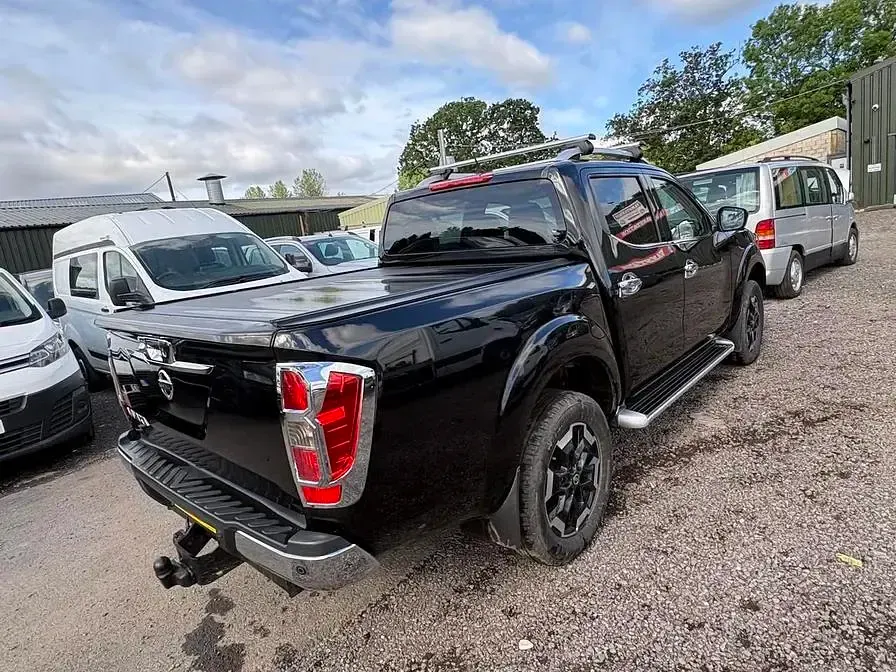 Used Nissan Navara Tekna 2020 Black Pickup