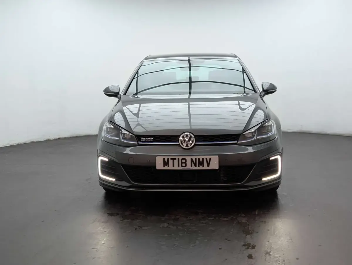 Used VW Golf VII Advance 204 HP (150 kW) 2018 Grey Hatchback
