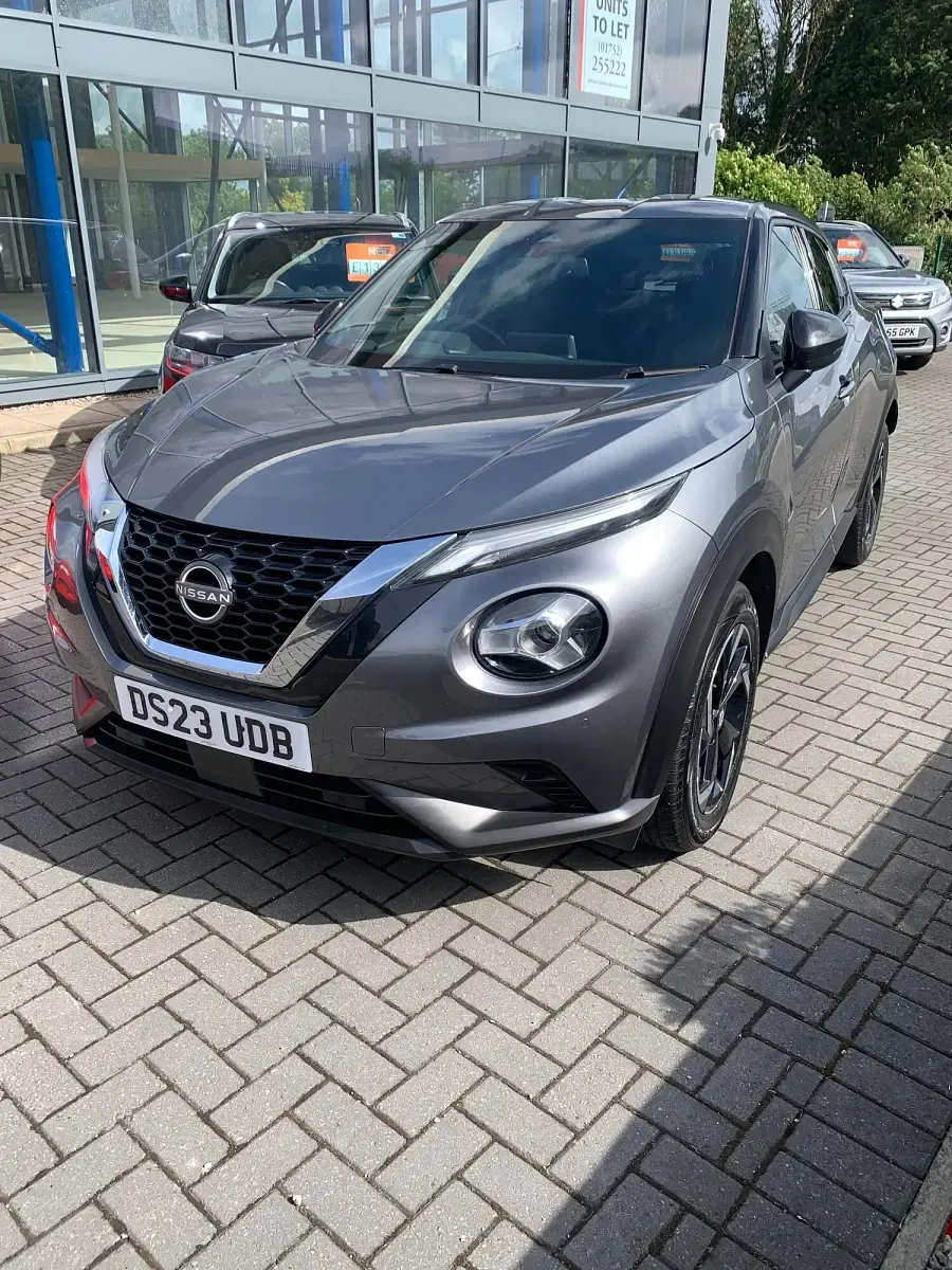 Used Nissan Juke N-Connecta 2023 Grey SUV