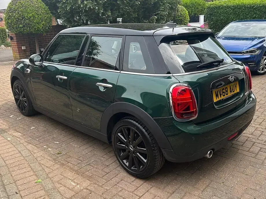 Used Mini Cooper Hatch 136 HP (100 kW) 2018 Green Hatchback