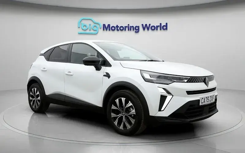 Used Renault Captur Evolution 91 HP (66 kW) 2025 White SUV