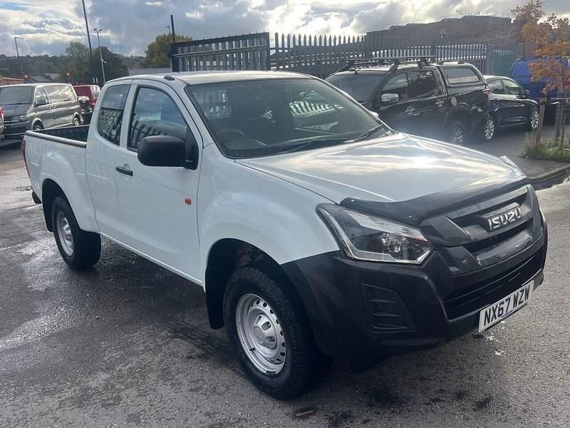 White Used 2017 Isuzu D-Max Pickup | £11,989 (Fair price) - Image 1/4