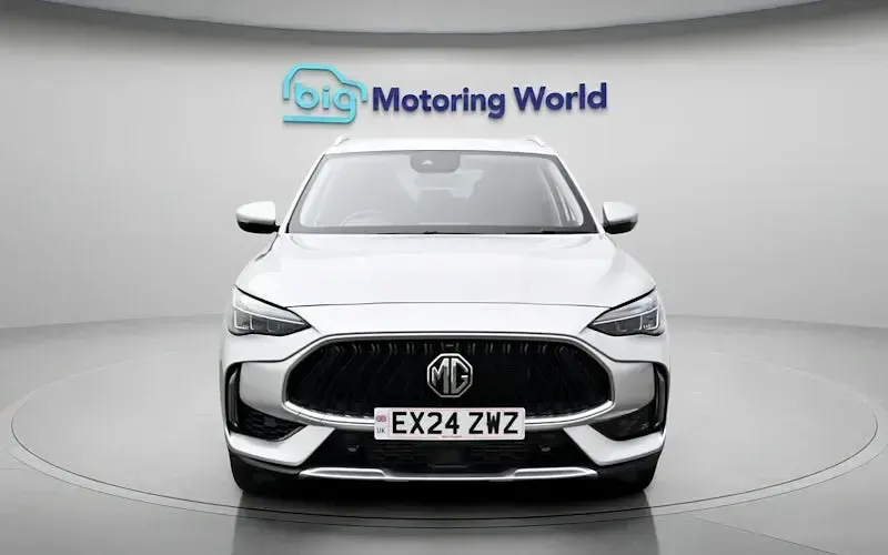 Usado MG HS Trophy 162 HP (119 kW) 2024 Prateado SUV