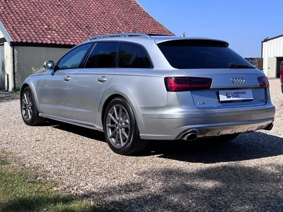 Used Audi A6 Allroad Sport 272 HP (200 kW) 2015 Silver Estate
