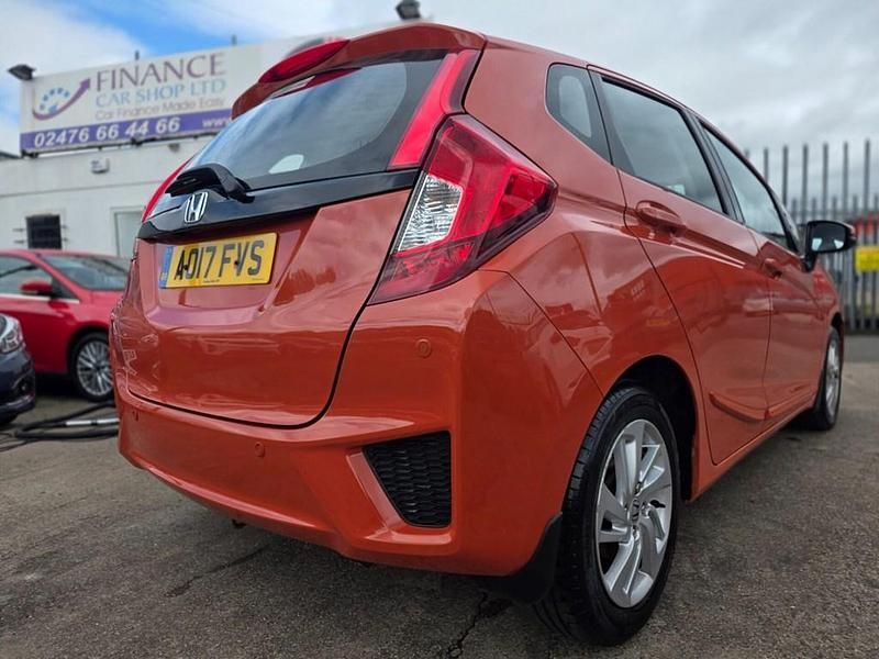 Used Honda Jazz SE 2017 Orange Hatchback