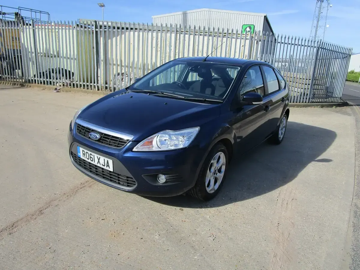 Used Ford Focus Sport 99 HP (72 kW) 2011 Blue Hatchback