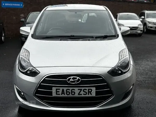 Used Hyundai ix20 SE 2016 Silver Hatchback