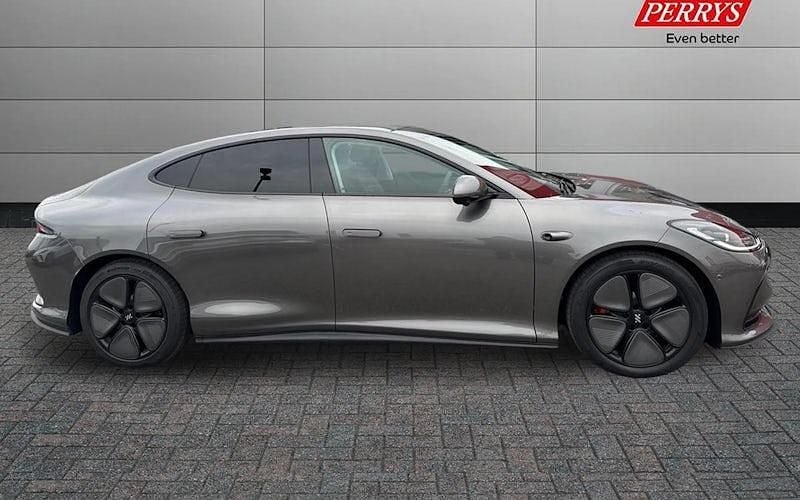 New MG IM5 300 kW (408 HP) 2025 Hatchback