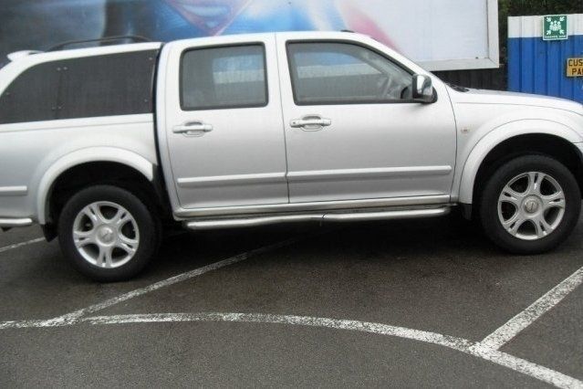 Used Isuzu Pick up 129 HP (94 kW) 2006 Pickup