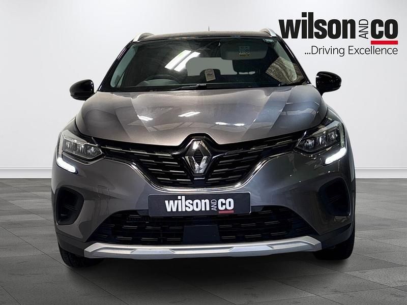 Used Renault Captur Iconic 100 HP (73 kW) 2020 Grey/black SUV