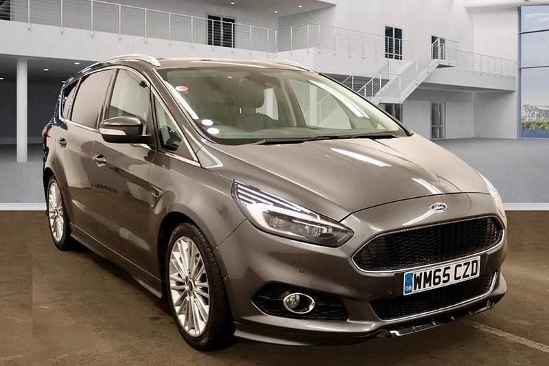 Grey Used 2015 Ford S-MAX Sport MPV | £8,995 (Good price) - Image 1/1