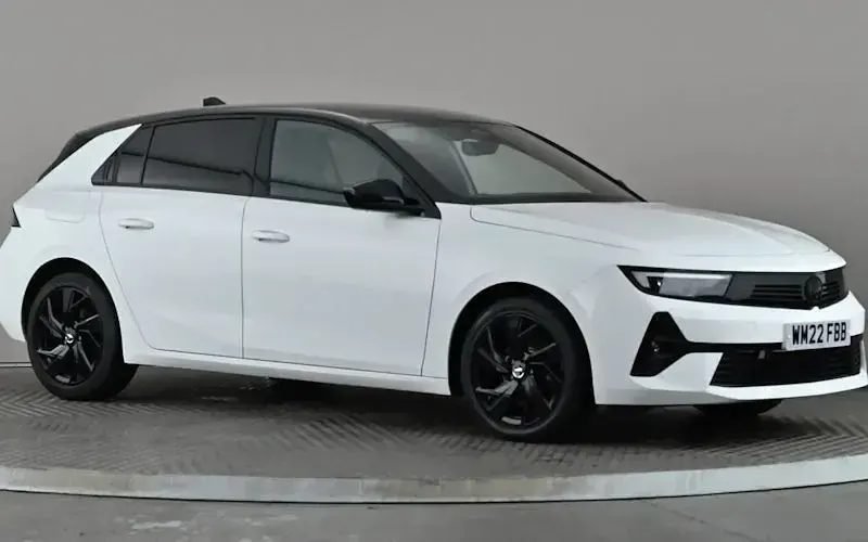 Used Vauxhall Astra GS Line 131 HP (96 kW) 2025 Hatchback