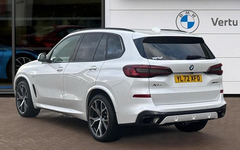 Used BMW X5 M Sport 286 HP (210 kW) 2022 White SUV