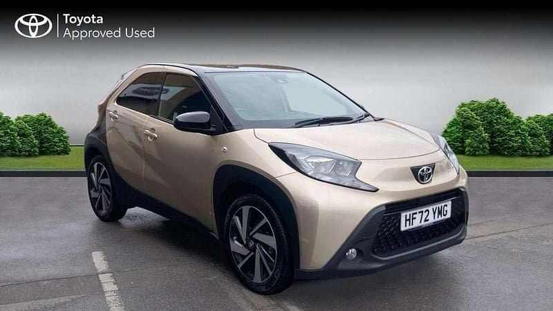 Ginger beige Used 2022 Toyota Aygo Hatchback | £15,102 (Fair price) - Image 1/4