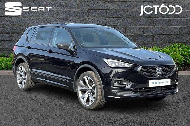 Black Used 2024 Seat Tarraco FR Sport SUV | £29,599 (Fair price) - Image 1/4
