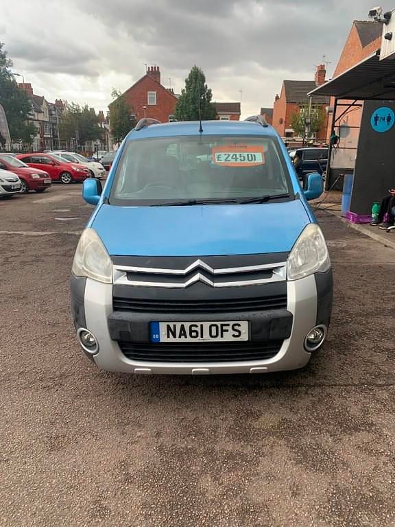 Used Citroën Berlingo XTR 2011 Blue MPV