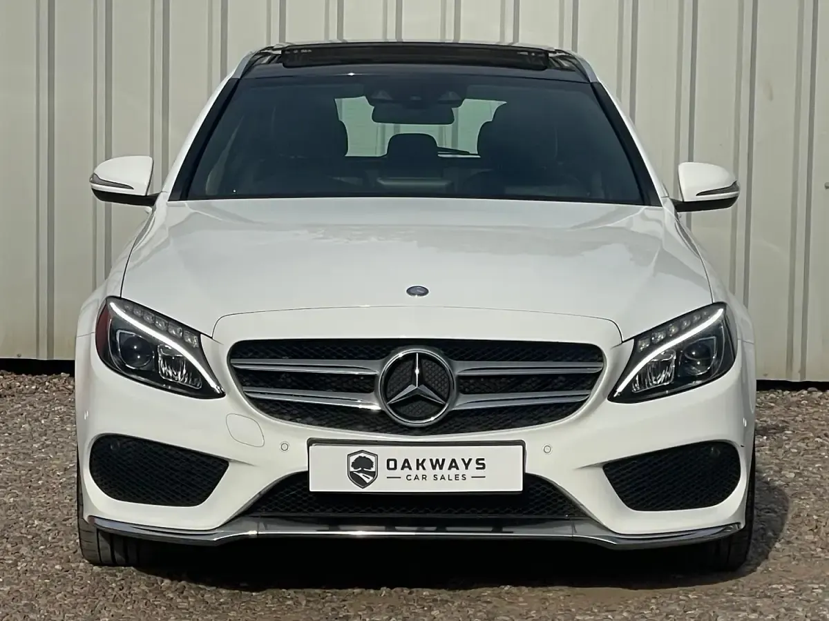 Used Mercedes C220 AMG Line Premium Plus 167 HP (122 kW) 2015 White Estate
