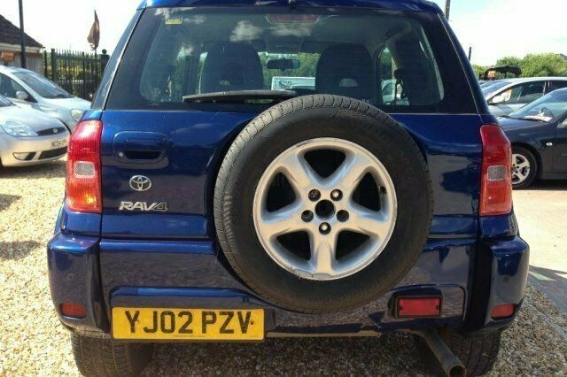 Begagnad Toyota RAV4 147 HK (108 kW) 2002 SUV