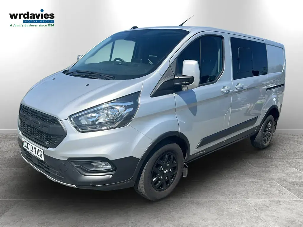 Used Ford Transit Custom 130 HP (95 kW) 2023 Moondust silver Van