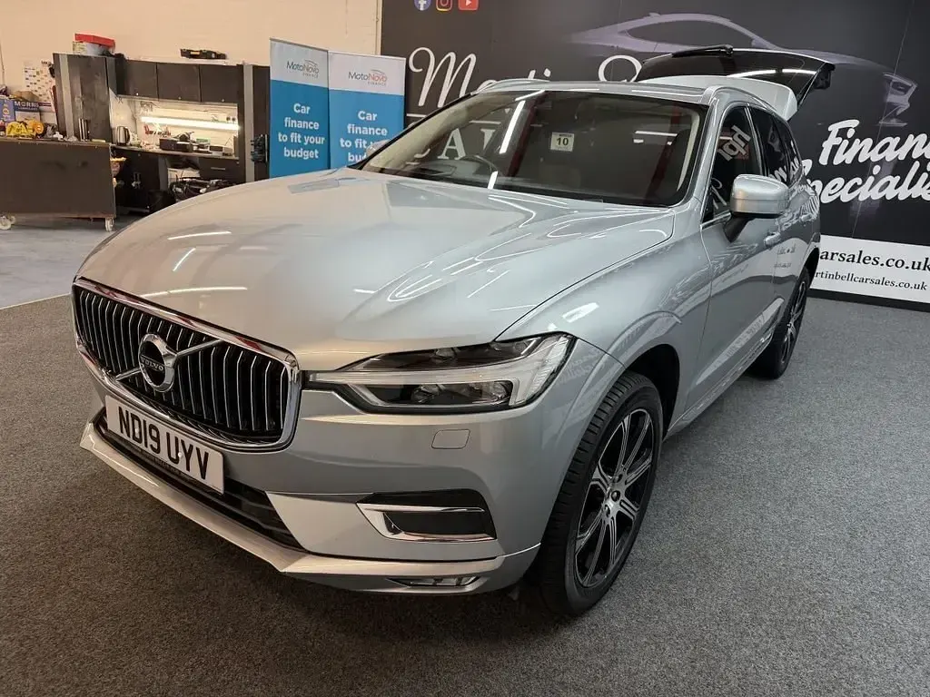 Second-hand Volvo XC60 Inscription 190 CP (139 kW) 2019 Argintiu SUV