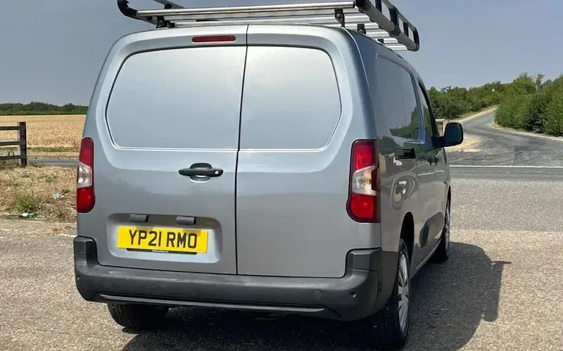 Used Peugeot Partner 131 HP (96 kW) 2021 Grey MPV
